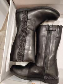 Stivaletti GEOX  in nappa neri mis 30 bambina