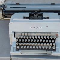 Macchina da scrivere Olivetti Linea 98 anni 70