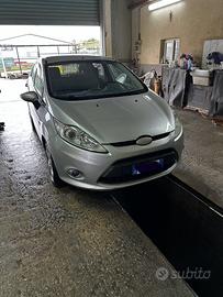 Ford fiesta 1.4 Neopatentati