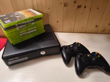 XBOX 360 CON GIOCHI INCLUSI 