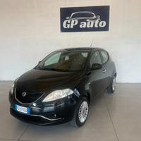 Lancia Ypsilon 0.9 TwinAir 85 CV 5 porte Metano Ec