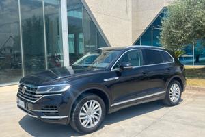 Volkswagen Touareg 3.0 V6 tdi Advanced R-Line Exte