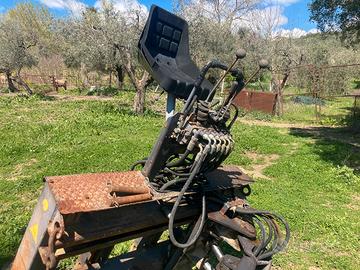 SPOT PER UNA SETTIMANA Retroescavatore Maraldi