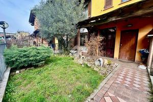 3 LOCALI A MARTINENGO