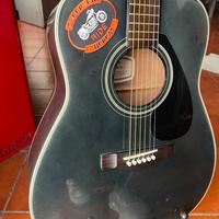 Chitarra acustica Yamaha