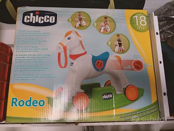 CAVALLO A DONDOLO