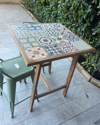 Tavolino da giardino
