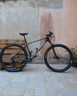 MTB Orbea Alma M50 2022 – Carbonio – Taglia L
