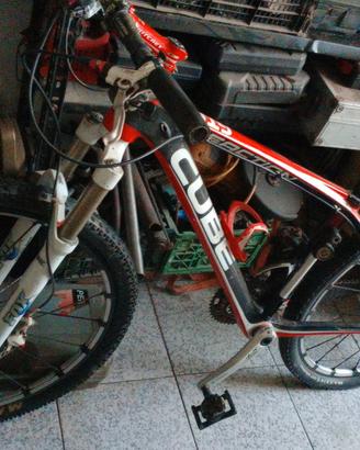 MTB cube gtc