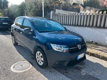 Dacia Sandero 2018 - 64 mila km