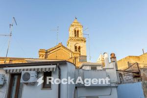 CENTRO STORICO - VIA MEDINA