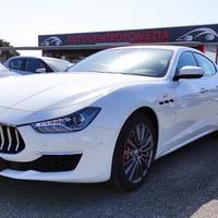 Maserati Ghibli 330 CV MHEV GT