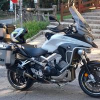 Honda VFR800X CrossRunner - 2015