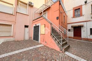 CASA SEMINDIPENDENTE A SAN SALVO
