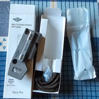 Olight Opry Pro Multiuso in titanio con fischietto