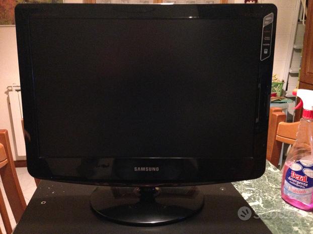 Samsung 19'' 2032MW Monitor PC e TV LCD 19" - Audio/Video In vendita a ...