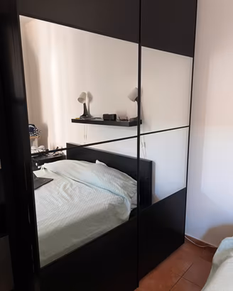 Armadio Ikea Pax con ante scorrevoli
