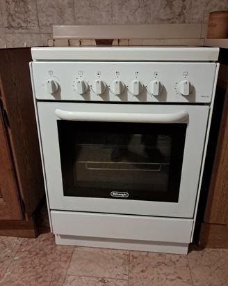 Cucina a gas e forno elettrico De Longhi