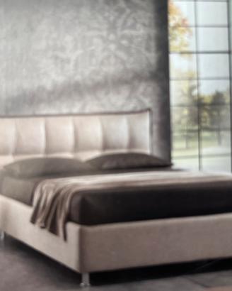 Letto matrimoniale con contenitore