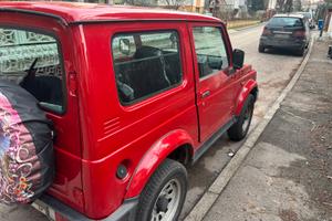 Suzuki samurai