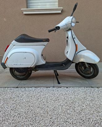 Vespa 50