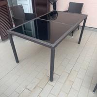 Tavolo da esterno con vetro NO sedie