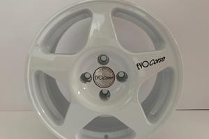 Cerchi in lega EVO Corse Lion V39 7x15 Peugeot