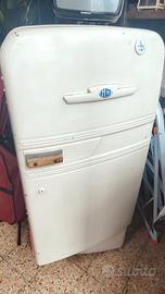 frigorifero vintage anni 40 fiat 