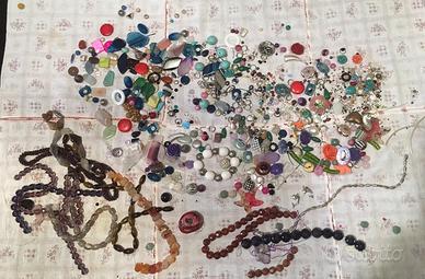 Collezione pietre ed accessori