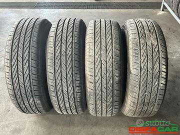4 PNEUMATICI 235 65 R17 gomme