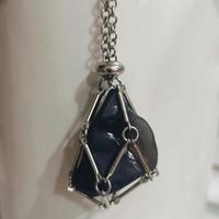 Collana con ciondolo di Ossidiana nera naturale