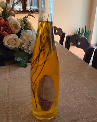 bottiglia di liquore del 1955