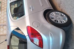 Opel corsa 2008  1000 cc benzina