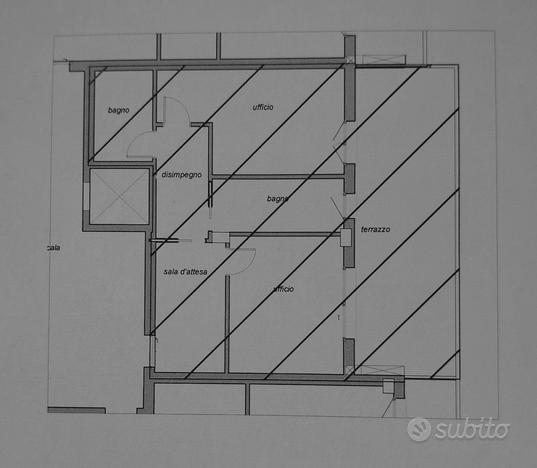 Studio professionale 1° piano via Luna e Sole