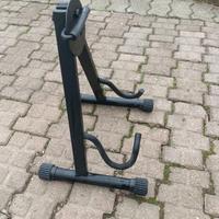 porta chitarra\cavalletto x chitarra