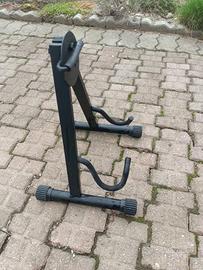 porta chitarra\cavalletto x chitarra