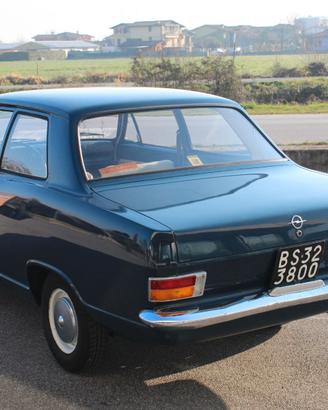 opel kadett S E