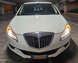 Lancia Delta Platino