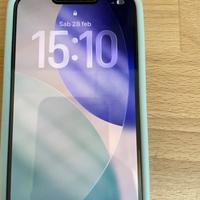 iPhone 13 batteria 93%