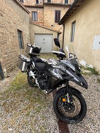 Benelli 502 x