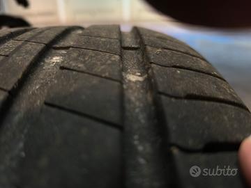 Pirelli Scorpion 255/45/r19 100 avuto sigillanti 