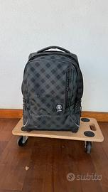 Zaino Invicta con rotelle scuola elementare