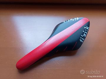 Pinarello Fi'zi: k Arione R7 sella
