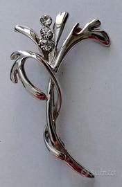 Spilletta argento con brillanti