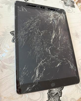 iPad 9º Gen. 64GB con display rotto