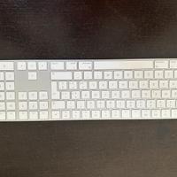 Apple magic keyboard con tastierino numerico