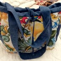 Borsa shopping con tasche laterali 