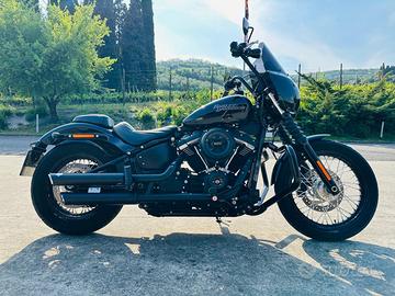 Harley-Davidson SoftTail  StreetBob