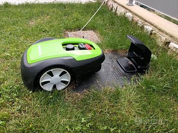 Robot tagliaerba Greenworks Optimow S