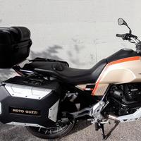 Moto Guzzi V85 TT - 2021